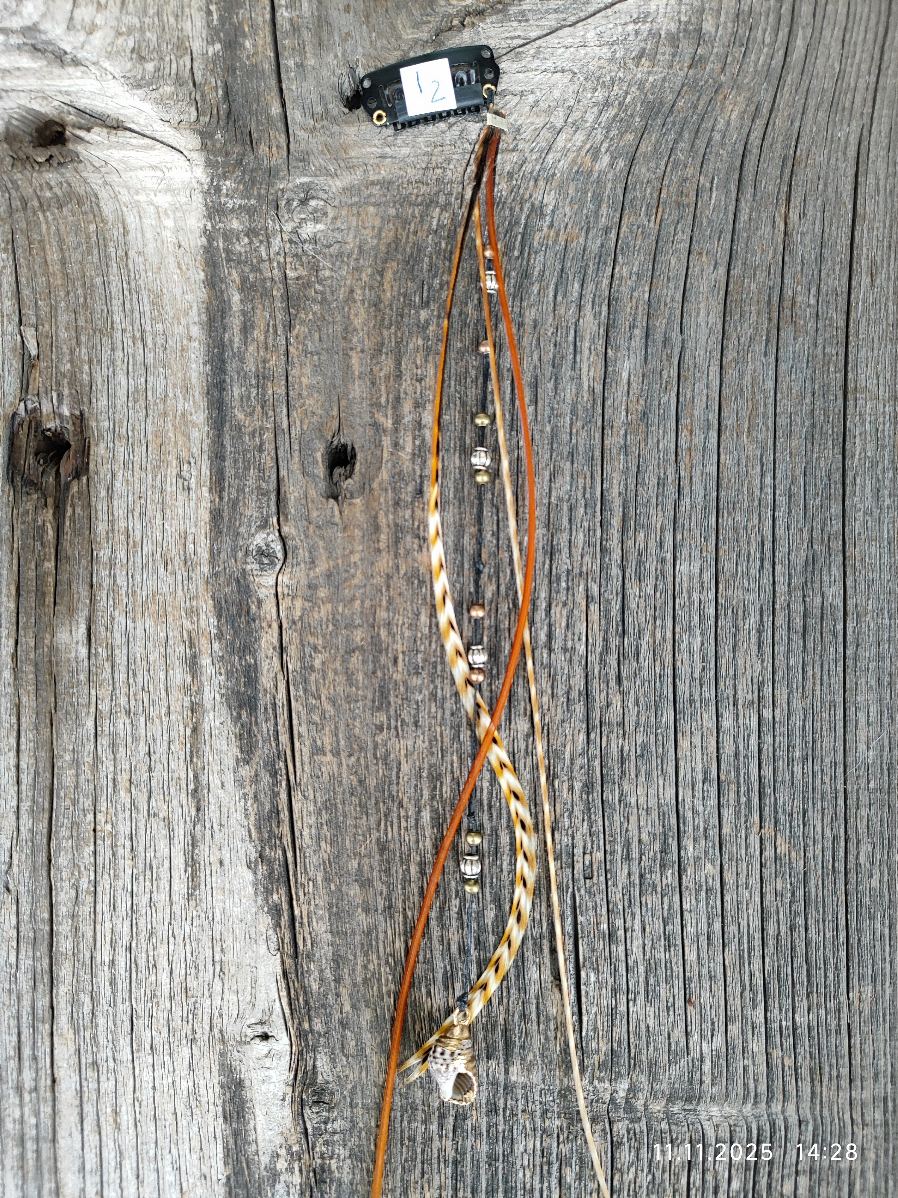 Boho Feder Haarclip mit echten Steinen und Charms