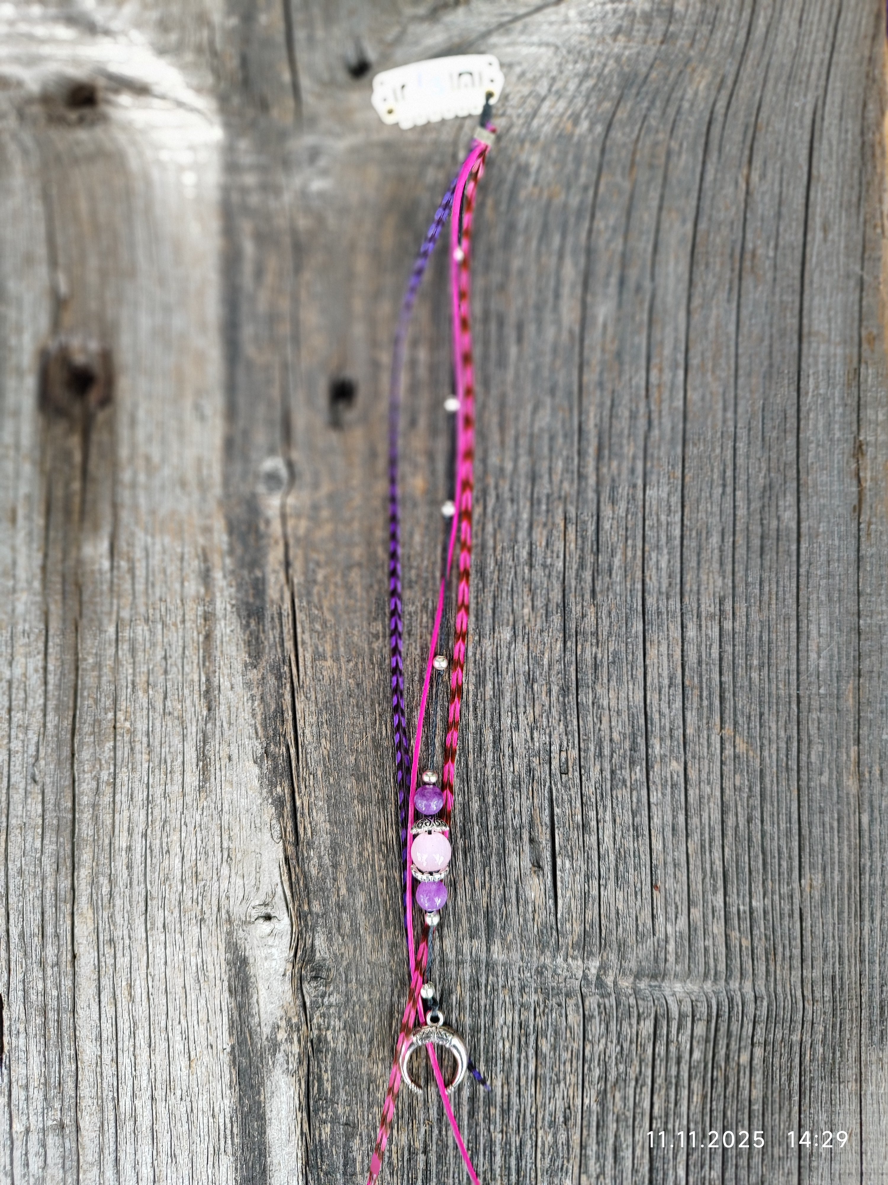Boho Feder Haarclip mit echten Steinen und Charms